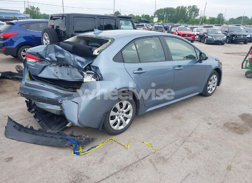 Photo 4 of 2021 Toyota Corolla LE (VIN JTDEPMAE0MJ129262)