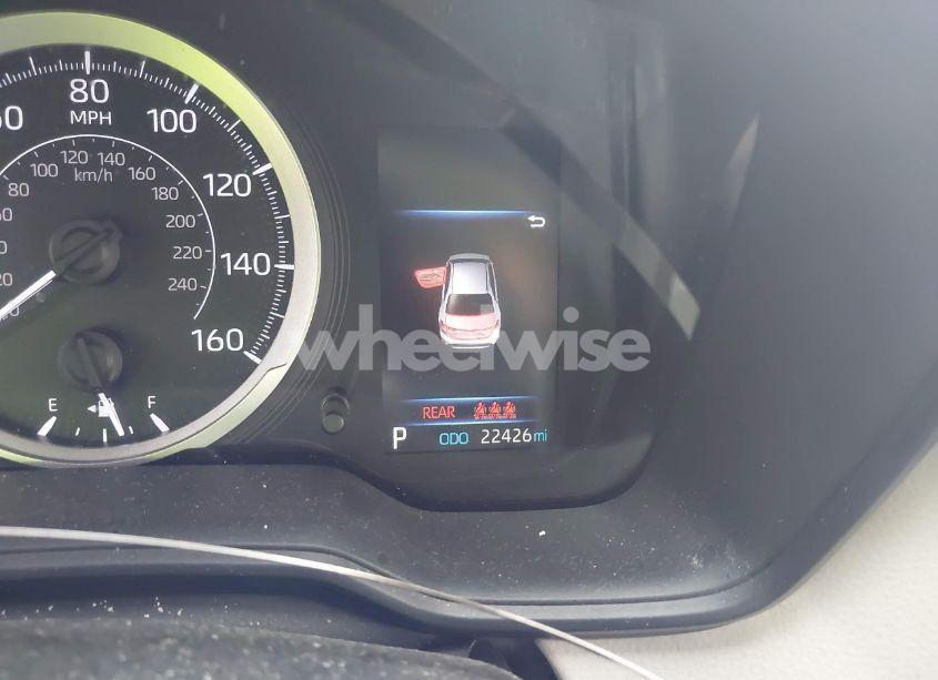 Photo 7 of 2021 Toyota Corolla LE (VIN JTDEPMAE0MJ129262)