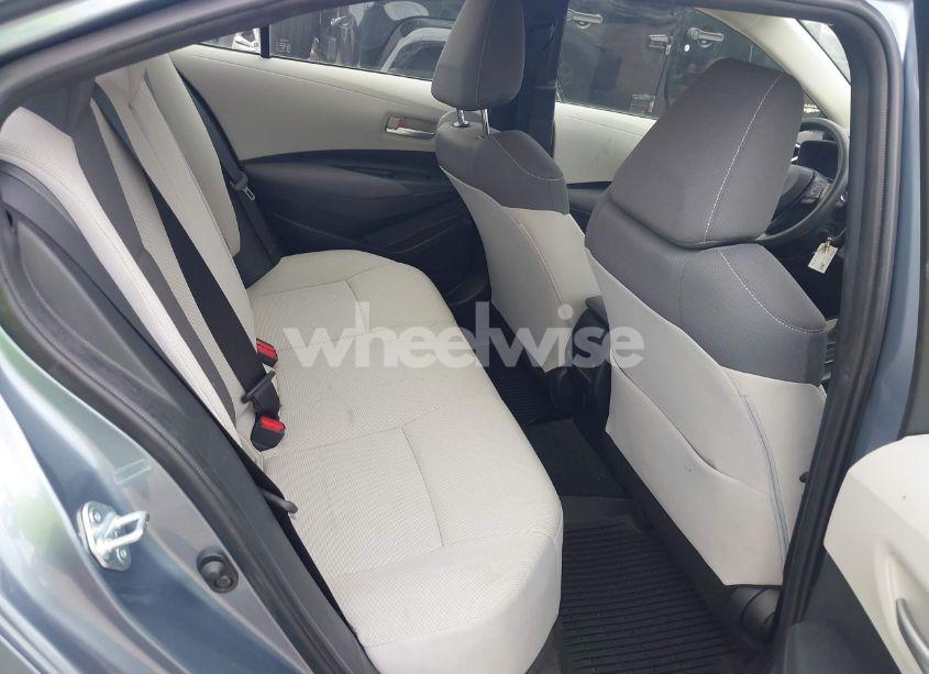 Photo 8 of 2021 Toyota Corolla LE (VIN JTDEPMAE0MJ129262)