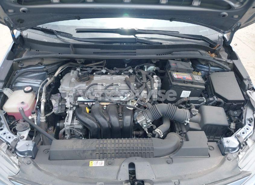 Photo 10 of 2021 Toyota Corolla LE (VIN JTDEPMAE0MJ139614)