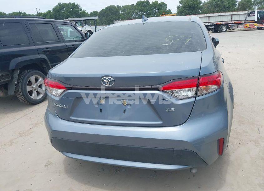 Photo 16 of 2021 Toyota Corolla LE (VIN JTDEPMAE0MJ139614)