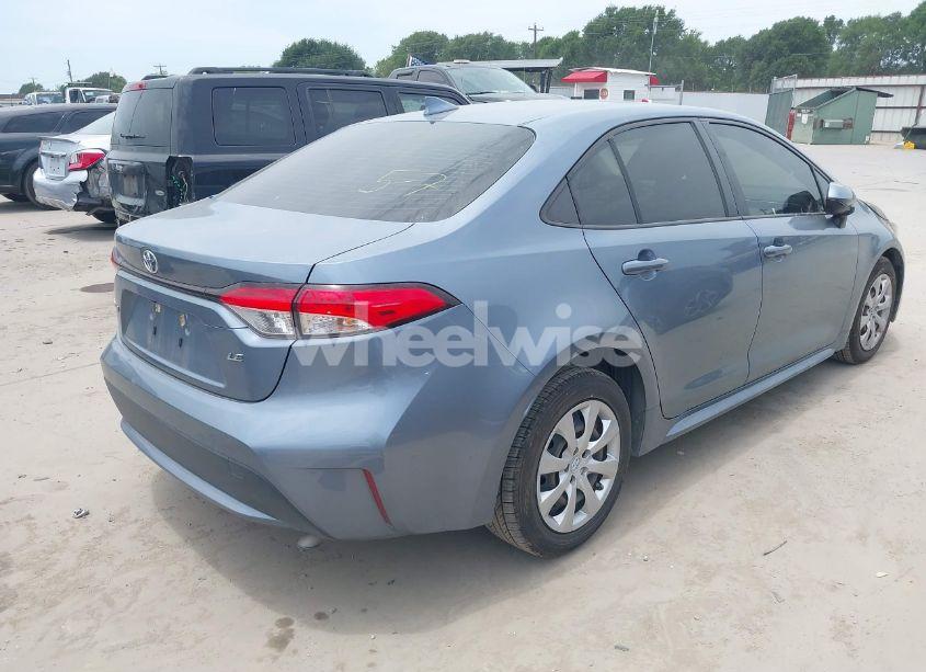 Photo 4 of 2021 Toyota Corolla LE (VIN JTDEPMAE0MJ139614)