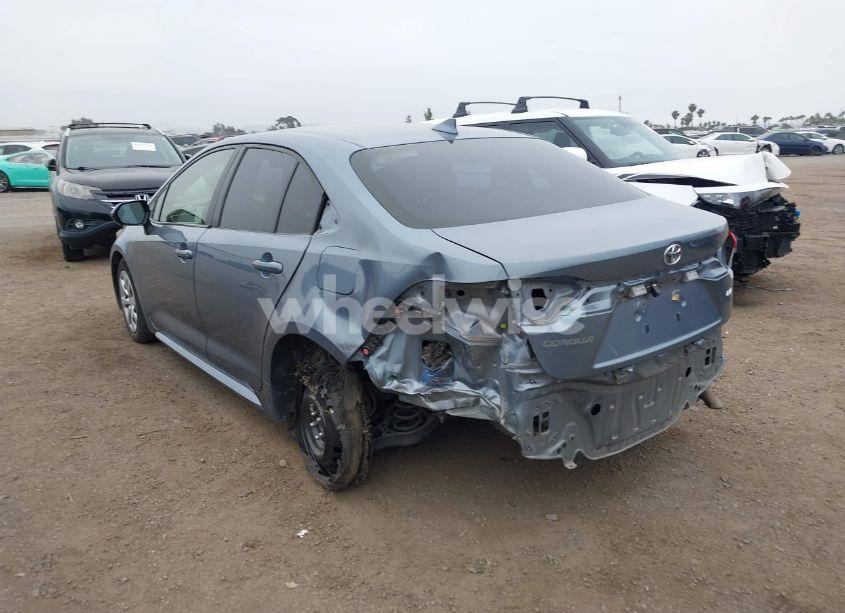 Photo 3 of 2021 Toyota Corolla LE (VIN JTDEPMAE1MJ179247)