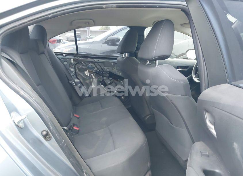 Photo 8 of 2021 Toyota Corolla LE (VIN JTDEPMAE1MJ179247)