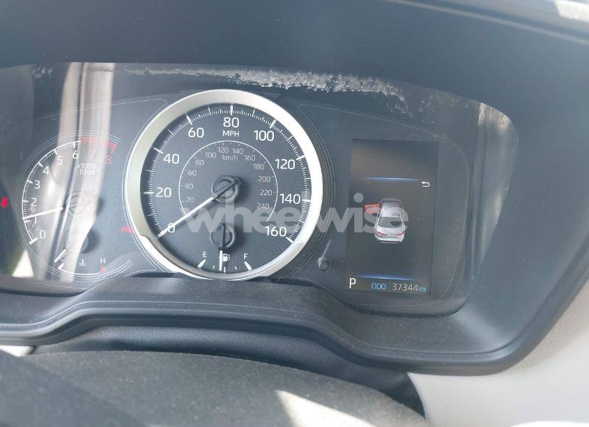 Photo 16 of 2021 Toyota Corolla LE (VIN JTDEPMAE1MJ188126)