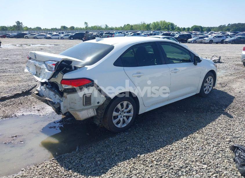 Photo 4 of 2021 Toyota Corolla LE (VIN JTDEPMAE1MJ188126)