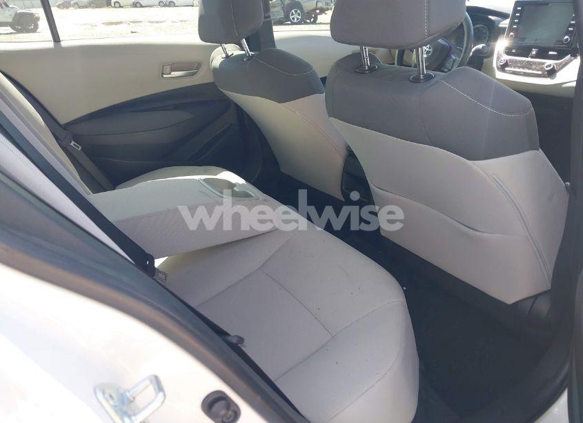 Photo 8 of 2021 Toyota Corolla LE (VIN JTDEPMAE1MJ188126)