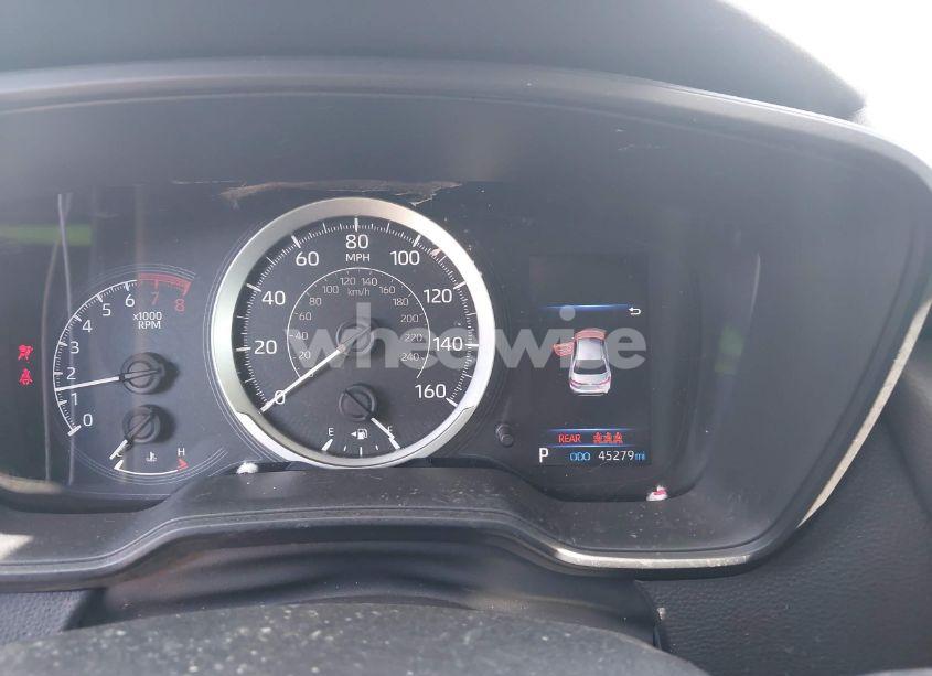 Photo 7 of 2022 Toyota Corolla LE (VIN JTDEPMAE1N3029998)