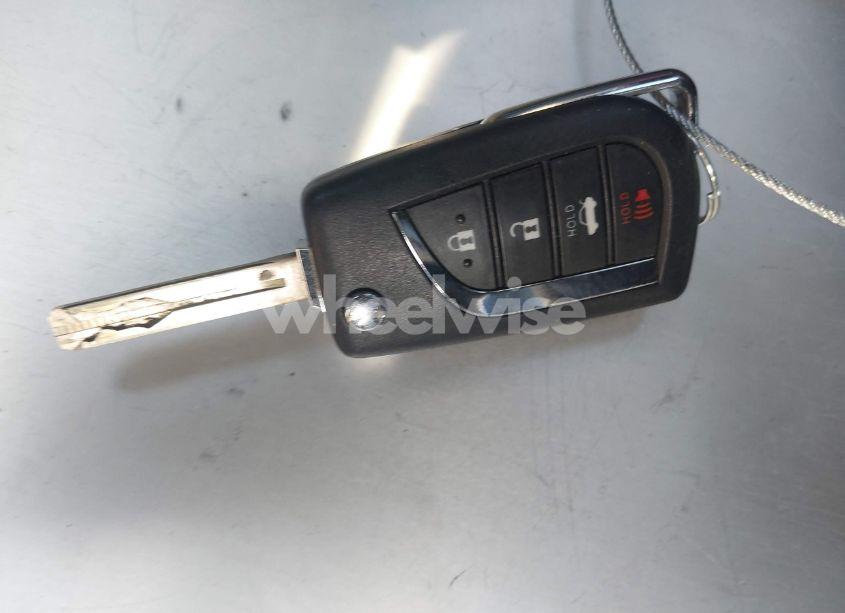 Photo 11 of 2022 Toyota Corolla LE (VIN JTDEPMAE1NJ228254)