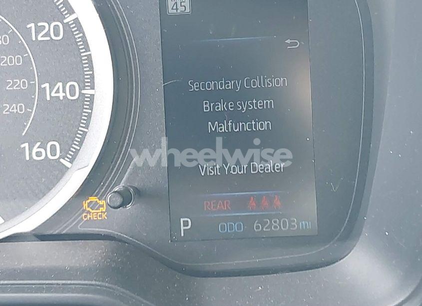 Photo 15 of 2022 Toyota Corolla LE (VIN JTDEPMAE2NJ210474)