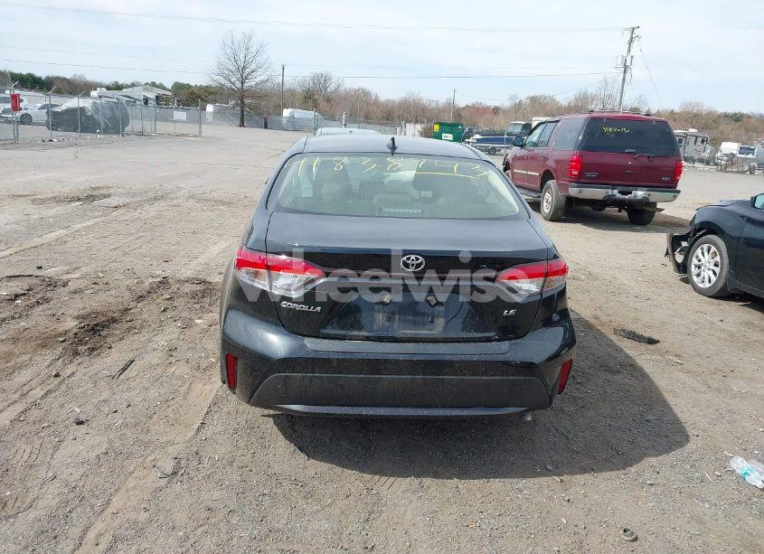 Photo 16 of 2022 Toyota Corolla LE (VIN JTDEPMAE2NJ230627)