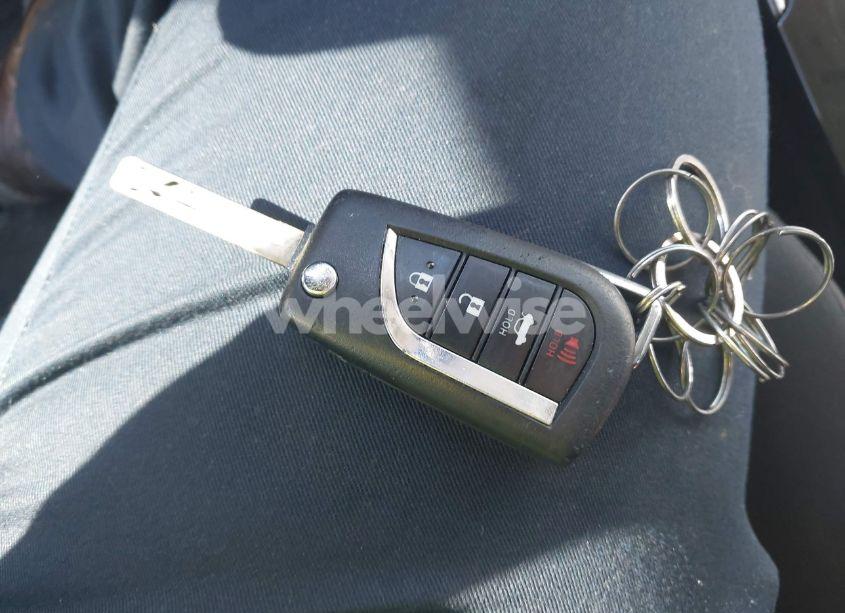 Photo 11 of 2022 Toyota Corolla LE (VIN JTDEPMAE3NJ219183)