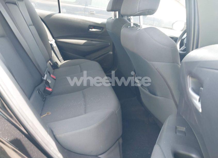 Photo 8 of 2021 Toyota Corolla LE (VIN JTDEPMAE4MJ179744)