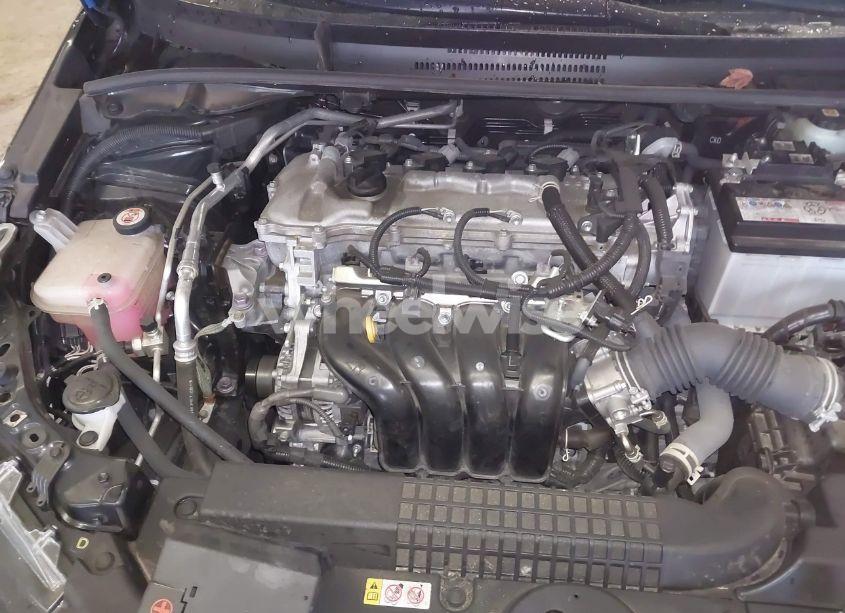 Photo 10 of 2021 Toyota Corolla LE (VIN JTDEPMAE4MJ186595)