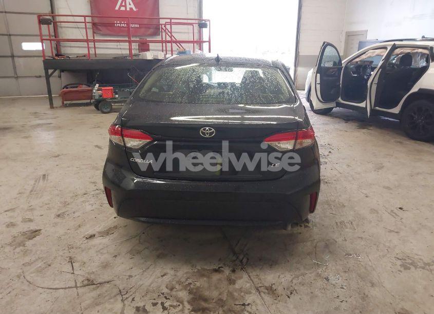 Photo 17 of 2021 Toyota Corolla LE (VIN JTDEPMAE4MJ186595)