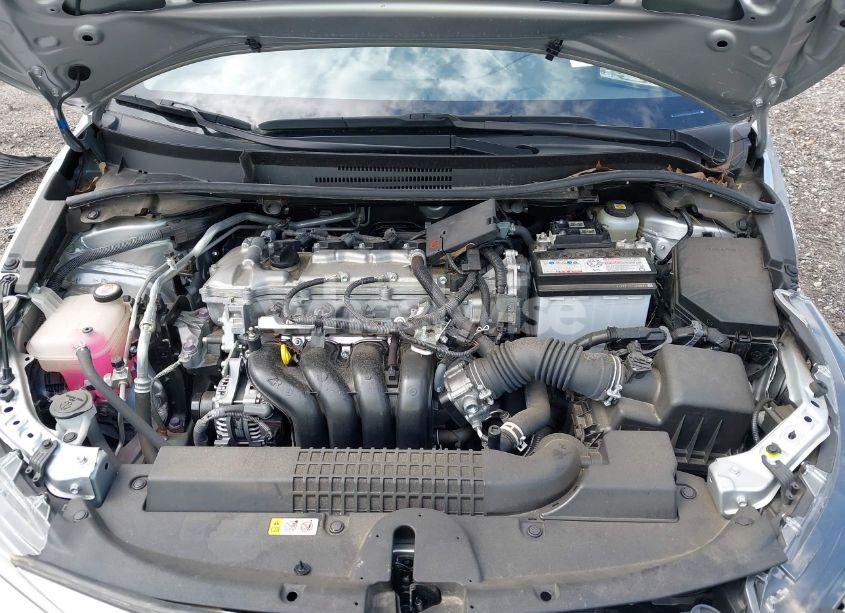 Photo 10 of 2022 Toyota Corolla LE (VIN JTDEPMAE4N3016548)