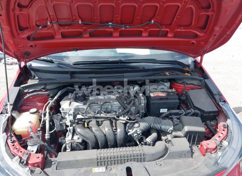 Photo 10 of 2021 Toyota Corolla LE (VIN JTDEPMAE5MJ130780)