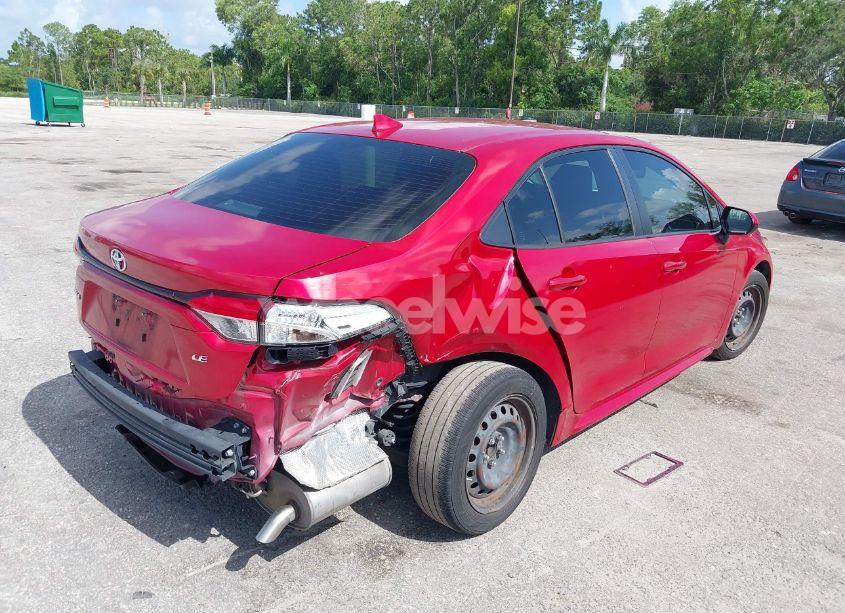Photo 4 of 2021 Toyota Corolla LE (VIN JTDEPMAE5MJ130780)