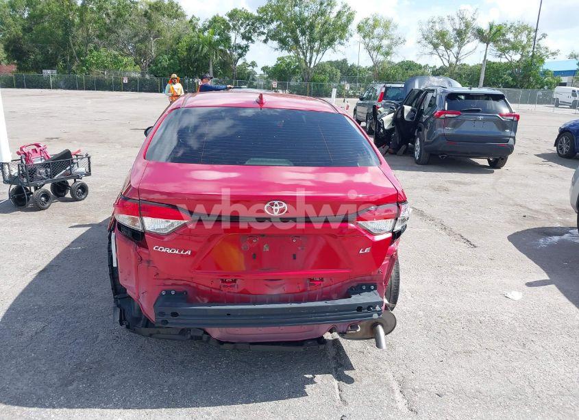 Photo 6 of 2021 Toyota Corolla LE (VIN JTDEPMAE5MJ130780)