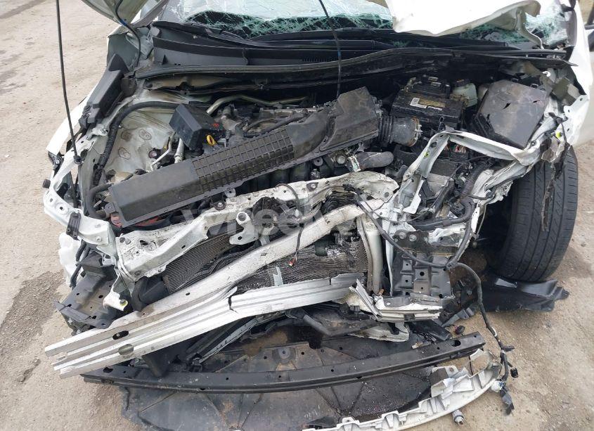 Photo 10 of 2021 Toyota Corolla LE (VIN JTDEPMAE5MJ185326)