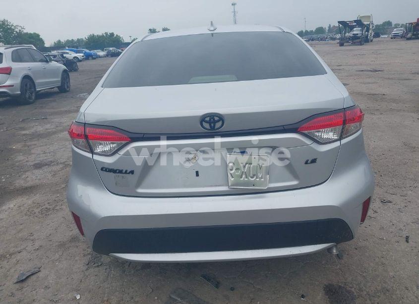 Photo 16 of 2022 Toyota Corolla LE (VIN JTDEPMAE5N3014324)