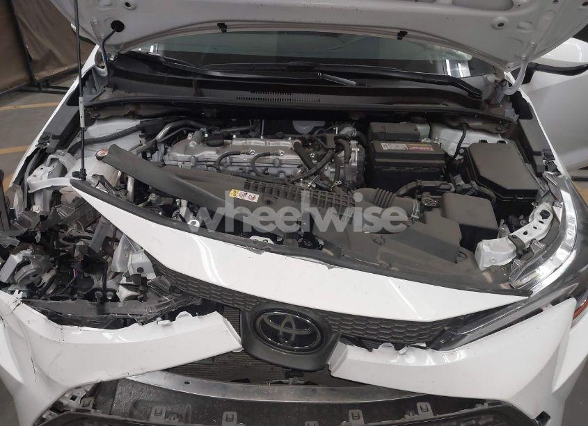 Photo 10 of 2022 Toyota Corolla LE (VIN JTDEPMAE5N3022066)