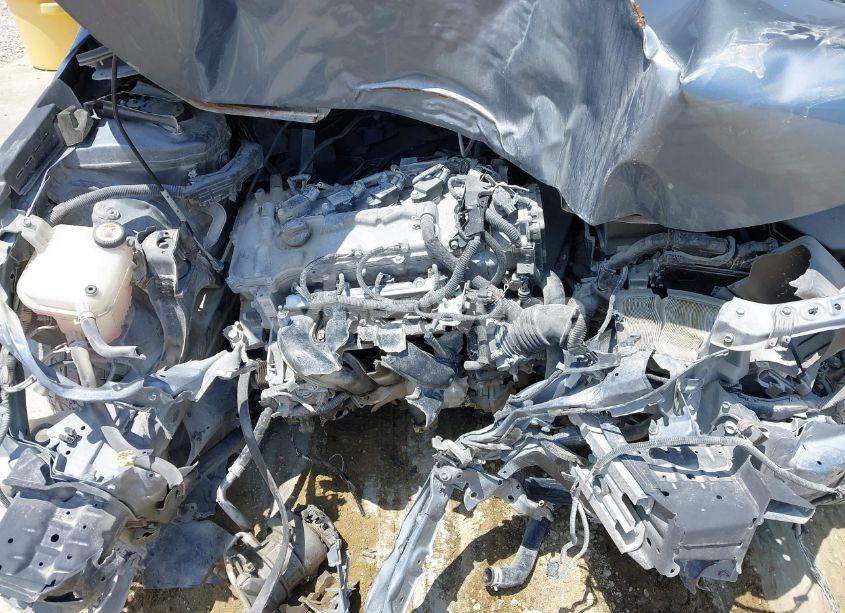 Photo 10 of 2022 Toyota Corolla LE (VIN JTDEPMAE5NJ218049)