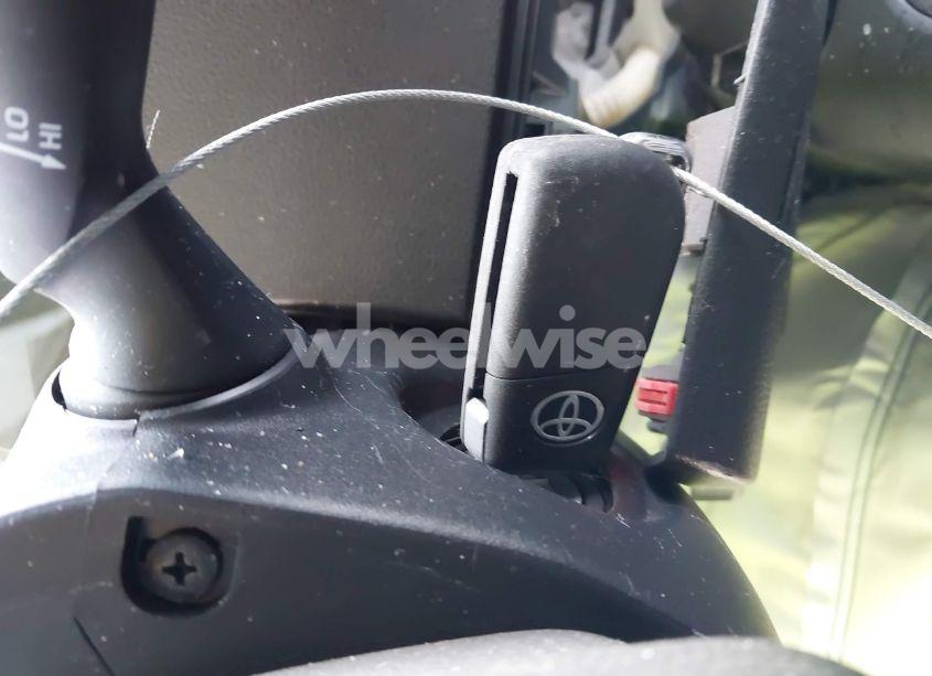 Photo 11 of 2022 Toyota Corolla LE (VIN JTDEPMAE5NJ218049)