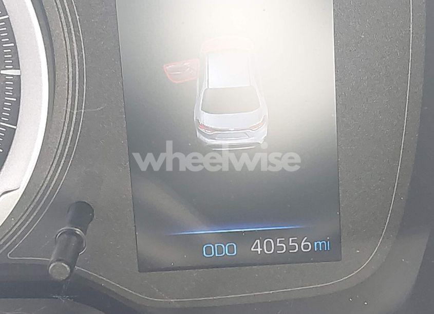 Photo 14 of 2022 Toyota Corolla LE (VIN JTDEPMAE6N3016440)