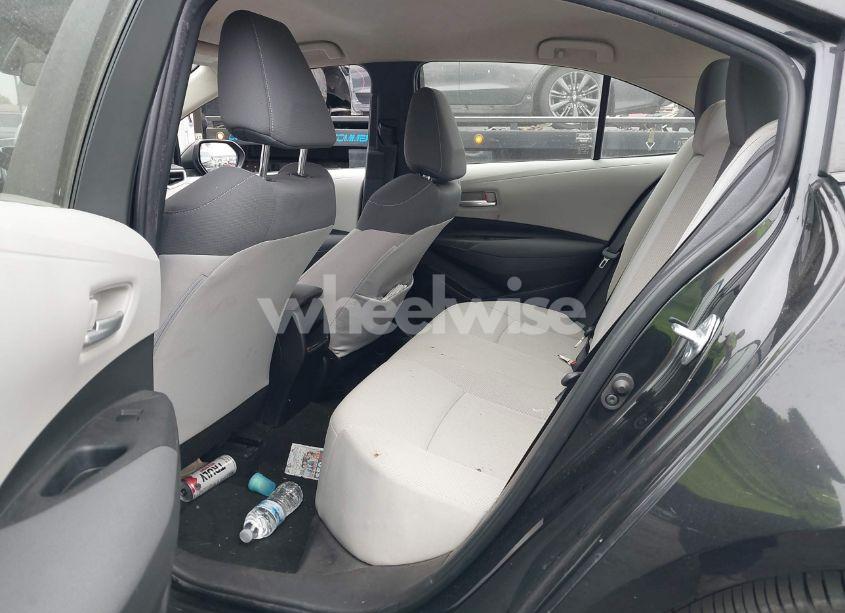 Photo 8 of 2021 Toyota Corolla LE (VIN JTDEPMAE7MJ163411)