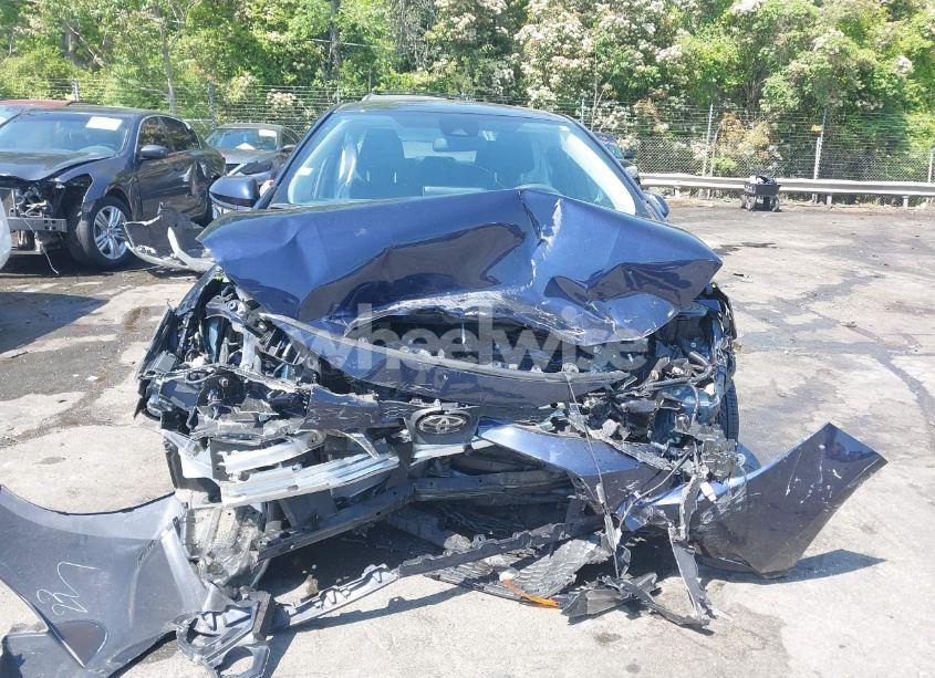 Photo 12 of 2021 Toyota Corolla LE (VIN JTDEPMAE7MJ175297)