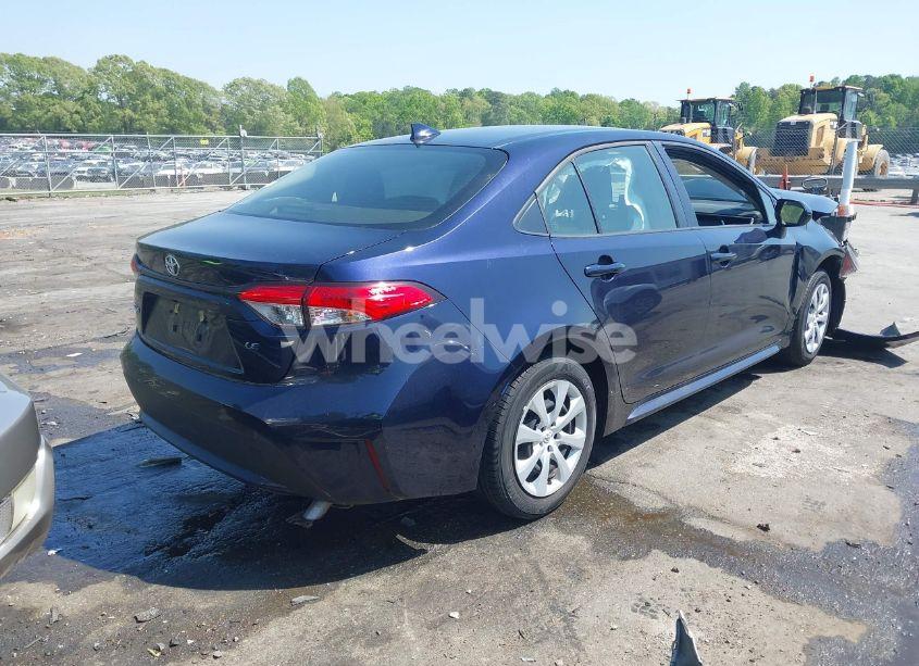 Photo 4 of 2021 Toyota Corolla LE (VIN JTDEPMAE7MJ175297)