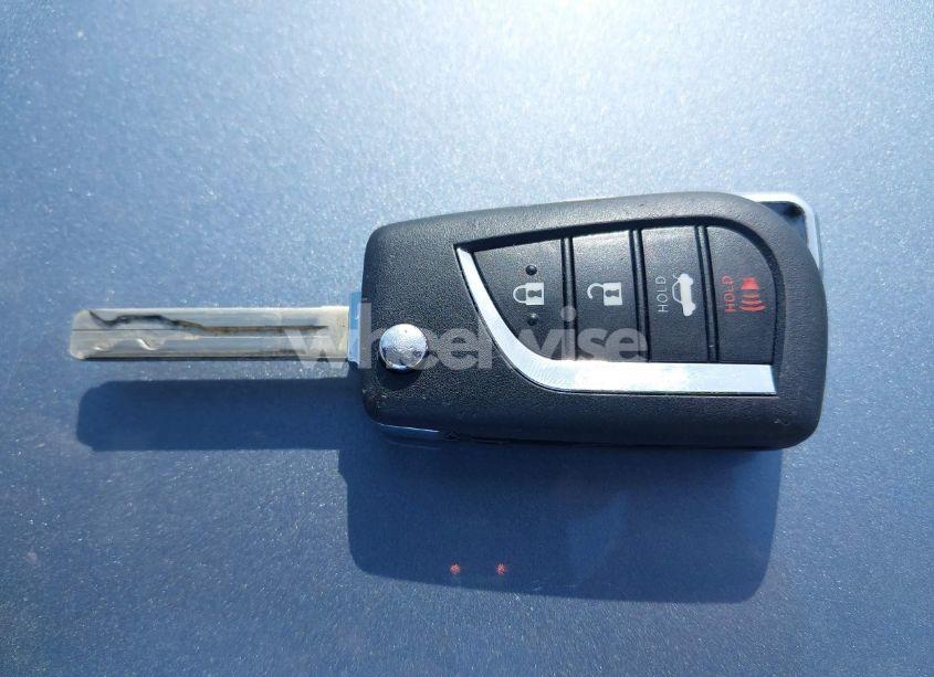 Photo 11 of 2022 Toyota Corolla LE (VIN JTDEPMAE7NJ222667)