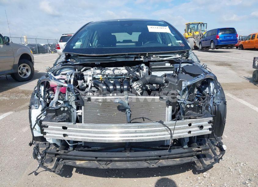 Photo 13 of 2022 Toyota Corolla LE (VIN JTDEPMAE7NJ222667)