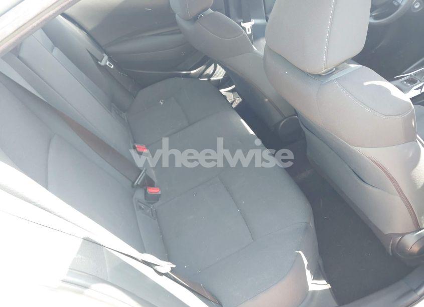 Photo 8 of 2021 Toyota Corolla LE (VIN JTDEPMAE8MJ186700)