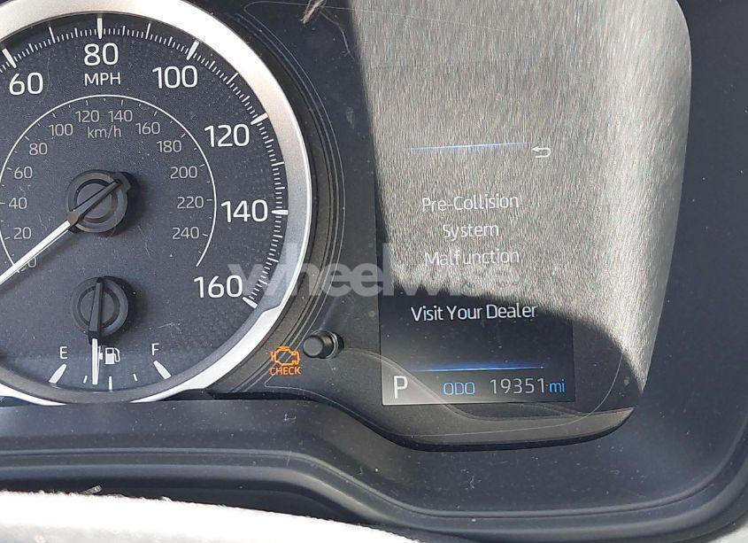 Photo 15 of 2022 Toyota Corolla LE (VIN JTDEPMAE8N3003253)