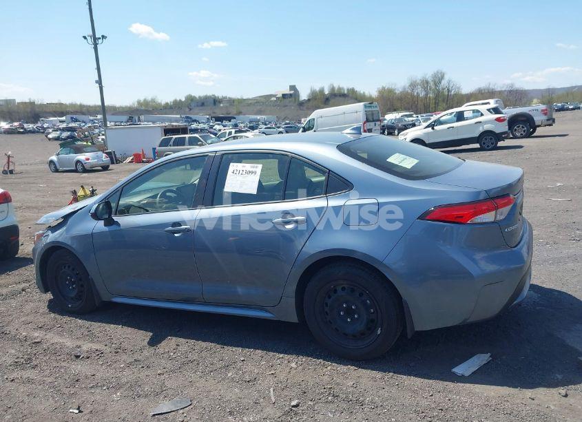 Photo 14 of 2022 Toyota Corolla LE (VIN JTDEPMAE8N3014799)