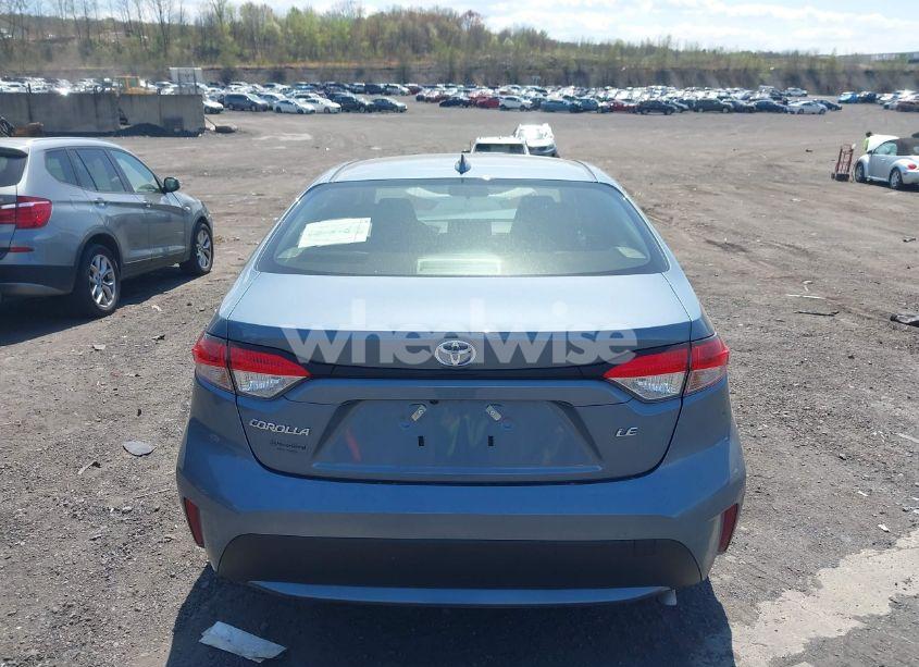 Photo 16 of 2022 Toyota Corolla LE (VIN JTDEPMAE8N3014799)