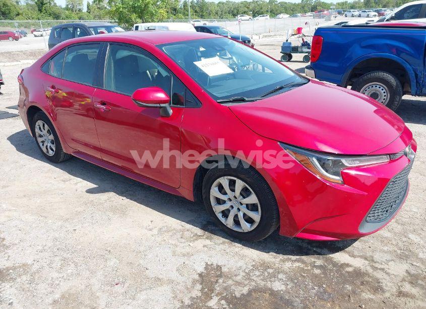 2021 Toyota Corolla LE (VIN JTDEPMAE9MJ130989) main photo