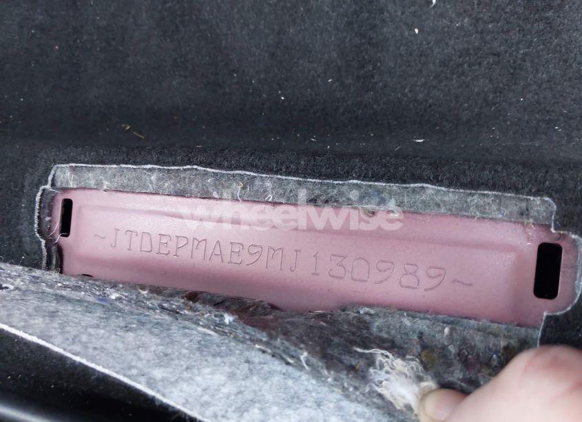 Photo 9 of 2021 Toyota Corolla LE (VIN JTDEPMAE9MJ130989)