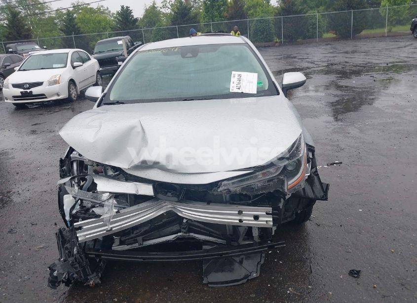 Photo 12 of 2022 Toyota Corolla LE (VIN JTDEPMAE9N3025441)