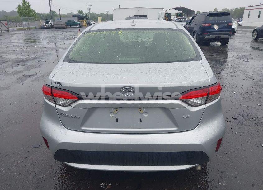 Photo 16 of 2022 Toyota Corolla LE (VIN JTDEPMAE9N3025441)