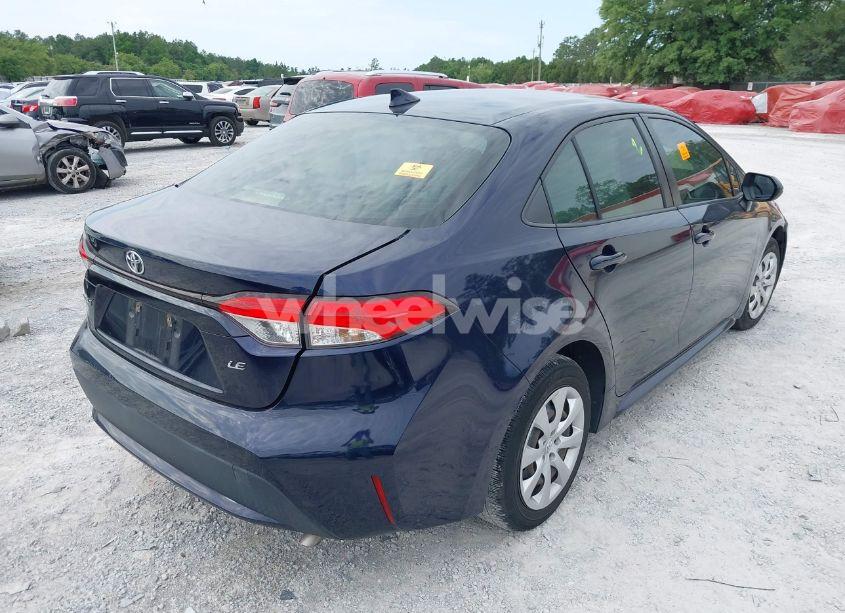 Photo 4 of 2021 Toyota Corolla LE (VIN JTDEPMAEXMJ166626)