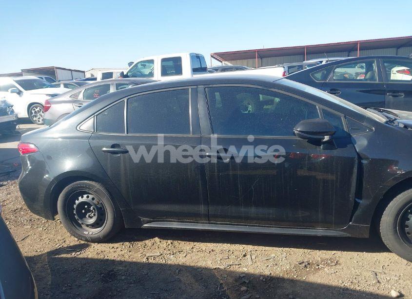 Photo 12 of 2021 Toyota Corolla LE (VIN JTDEPMAEXMJ179053)