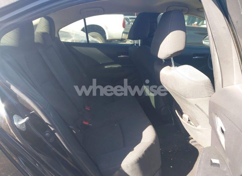 Photo 8 of 2021 Toyota Corolla LE (VIN JTDEPMAEXMJ179053)