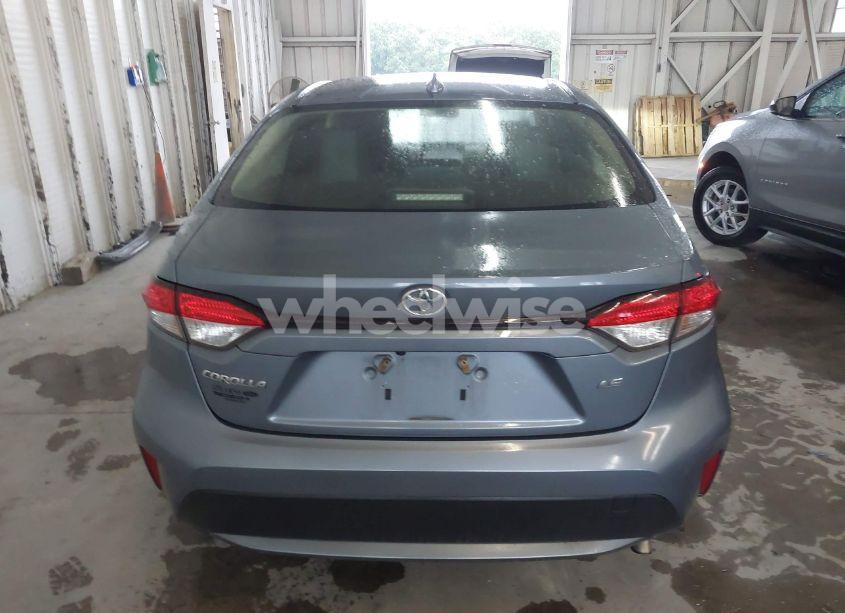 Photo 16 of 2022 Toyota Corolla LE (VIN JTDEPMAEXN3002038)