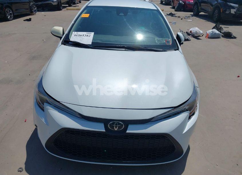 Photo 13 of 2022 Toyota Corolla LE (VIN JTDEPMAEXN3025383)