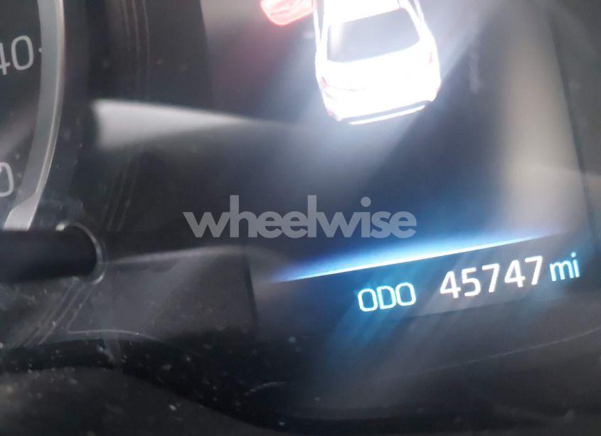 Photo 15 of 2022 Toyota Corolla LE (VIN JTDEPMAEXNJ191267)