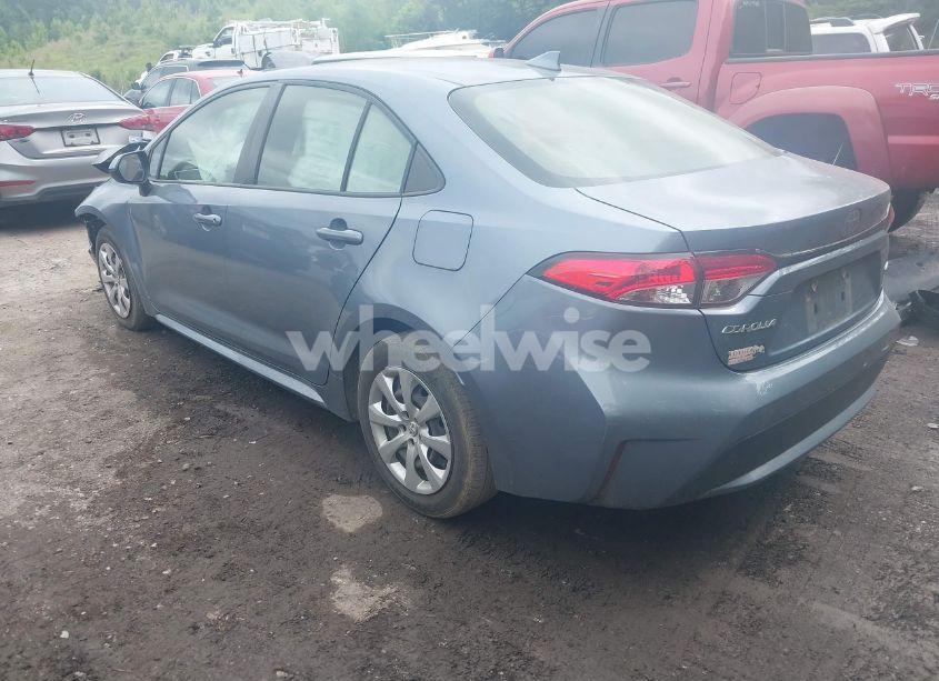 Photo 3 of 2022 Toyota Corolla LE (VIN JTDEPMAEXNJ191267)