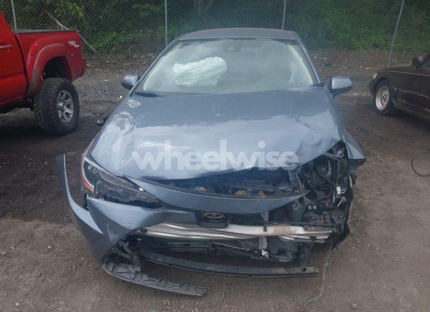 Photo 6 of 2022 Toyota Corolla LE (VIN JTDEPMAEXNJ191267)